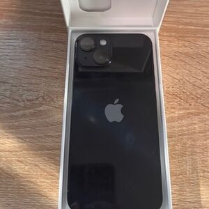iPhone 14 Plus 128 GB unlocked